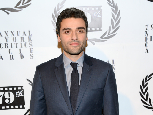 Herec Oscar Isaac.