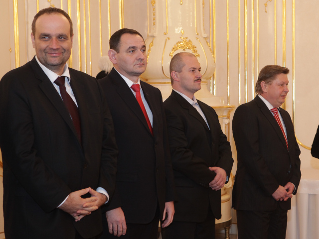 Kotleba, Frešo, Trebuľa, VÚC