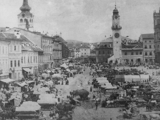 Radvanský jarmok, koruna, Banská Bystrica