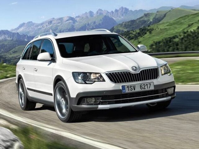 Škoda Superb Outdoor