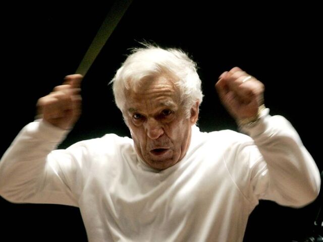 Vladimir Ashkenazy, dirigent