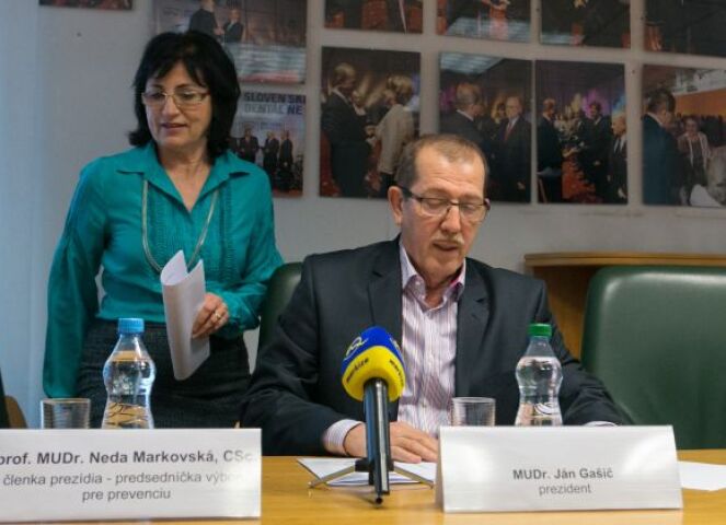 Neda Makarovská, Ján Gašič