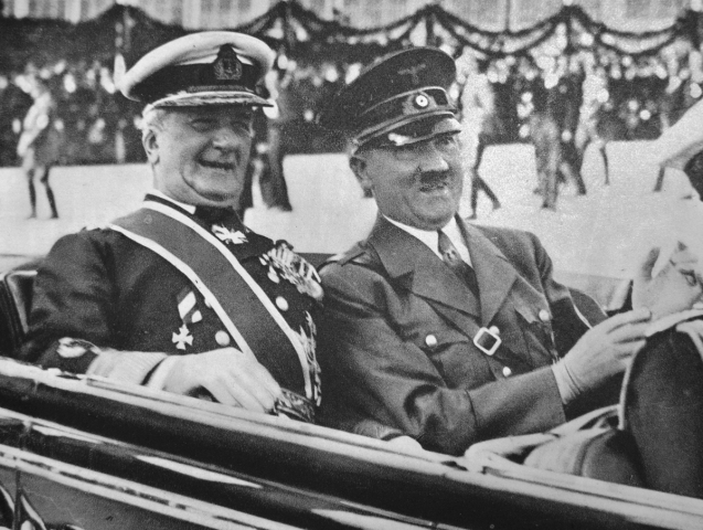 28-Horthy Hitler