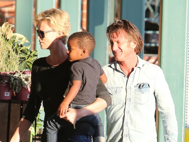 Charlize Theron a Sean Penn