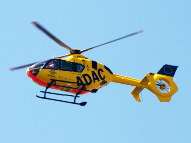 ADAC - vrtuľník