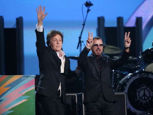 Paul McCartney (vľavo) a Ringo Starr 