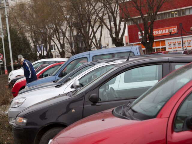 sered, barat, autickari, kradeze aut, auta, auto, zlodeji