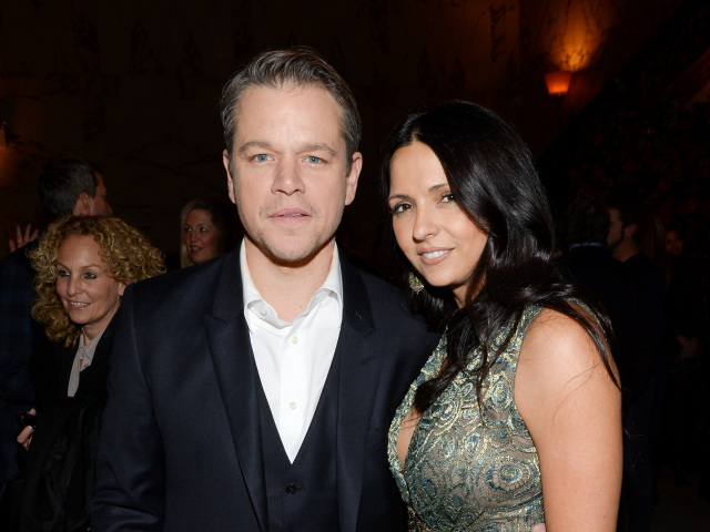 Herec Matt Damon a jeho manželka Luciana Barroso.