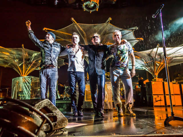 U2
