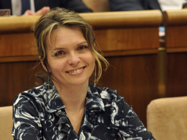 Helena Mezenská, kandidát, kandidátka na prezdenta
