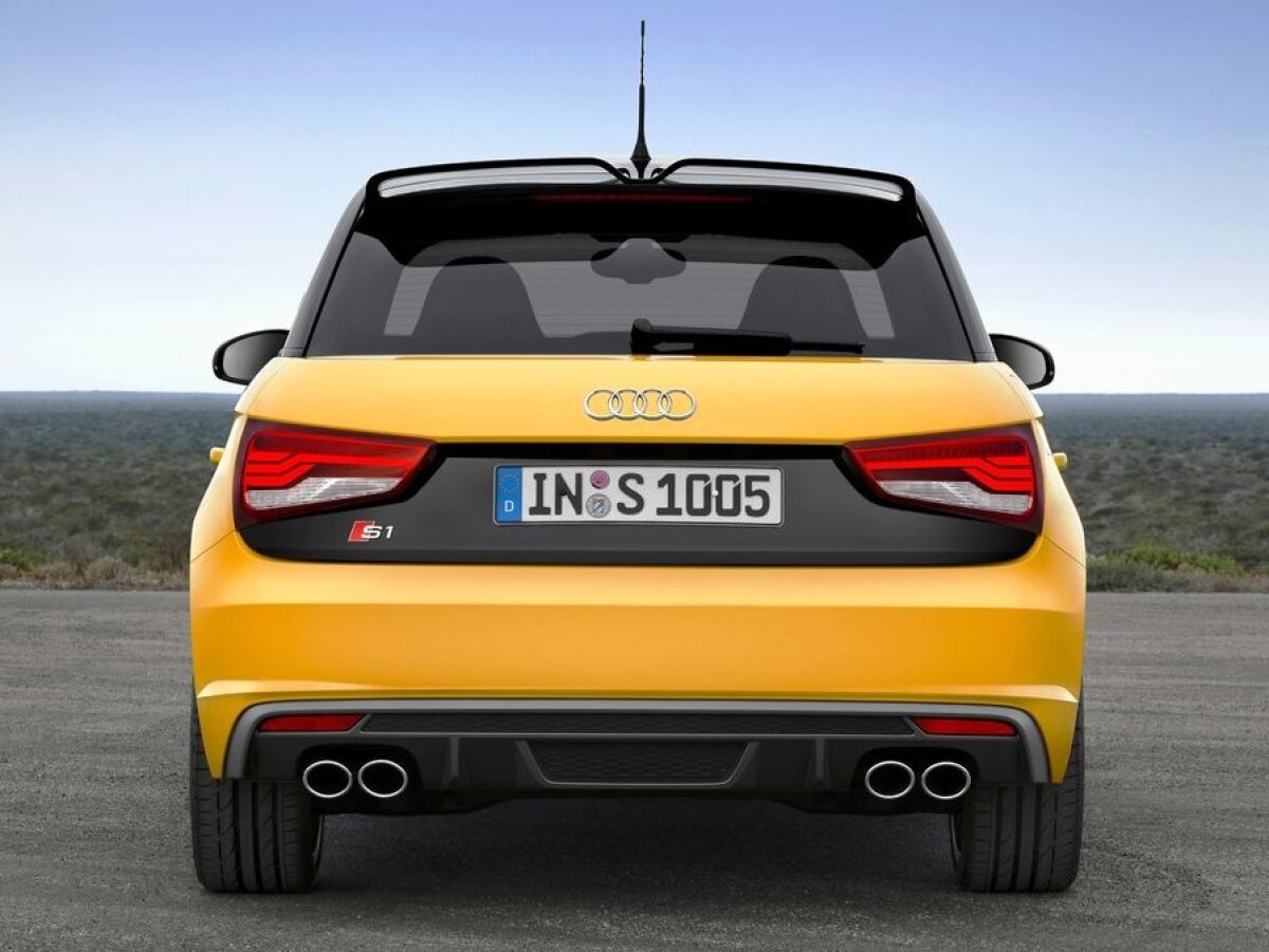 Audi S1