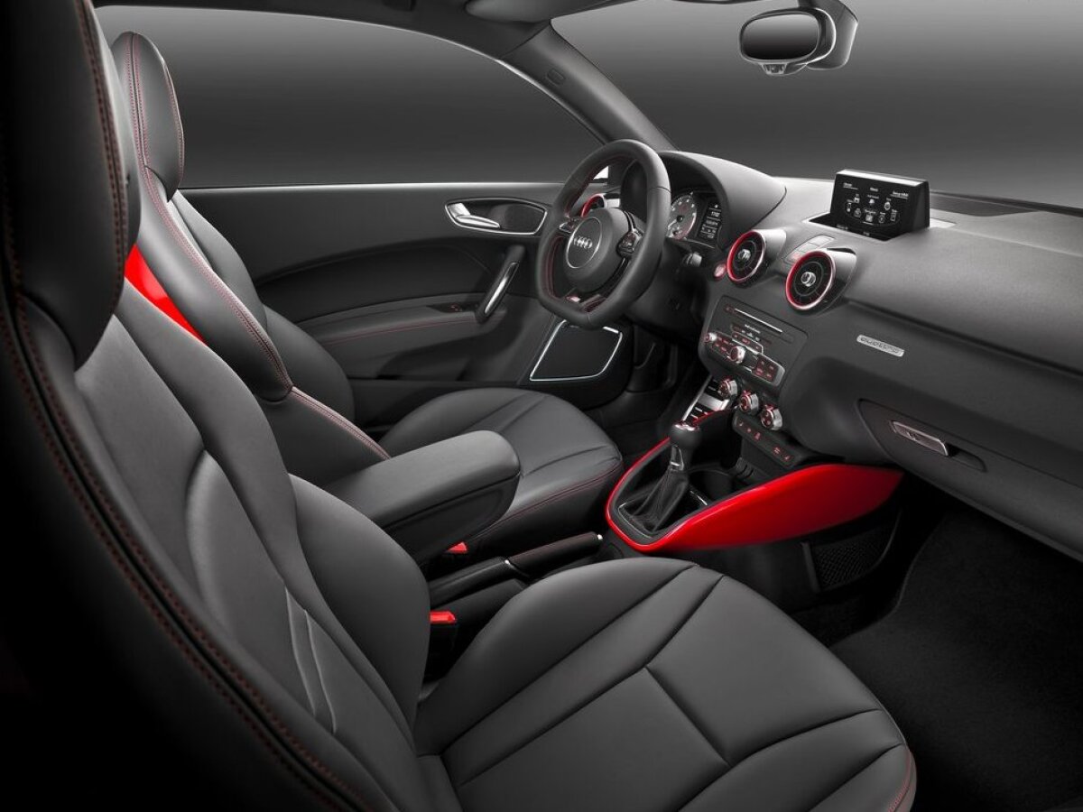 Audi S1