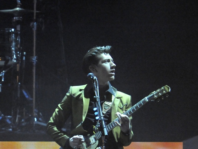 Alex Turner z Arctic Monkeys.