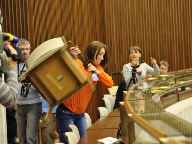 NR SR, stolička, parlament, žena, Stanislava Č.