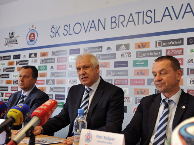 ŠK Slovan, Kašpar, Galis, Valovič