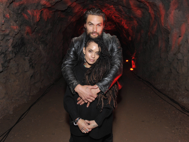 Herec Jason Momoa a jeho životná partnerka Lisa Bonet.