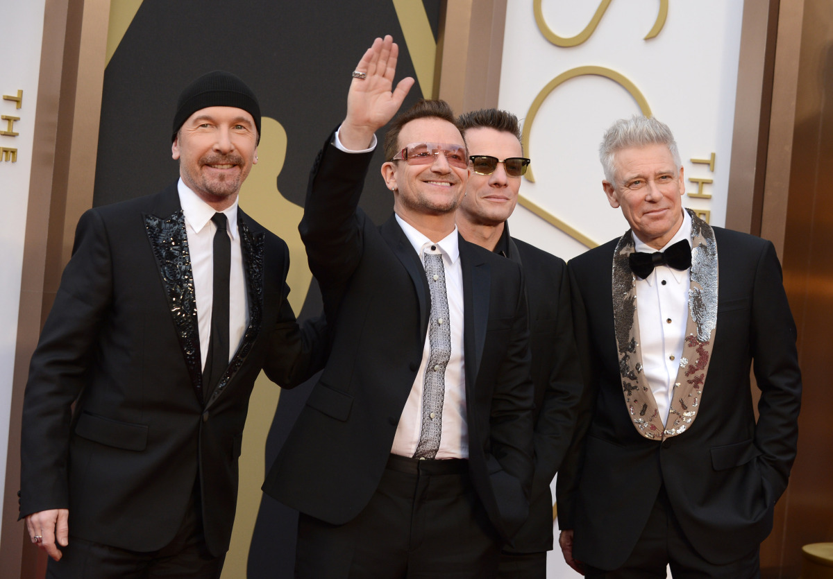 The Edge, Bono, Larry Mullen, Jr., a Adam Clayton