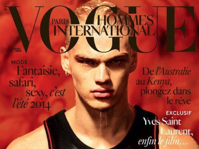 Slovák Filip Hrivnák na titulnej strane magazínu Vogue Hommes International. 