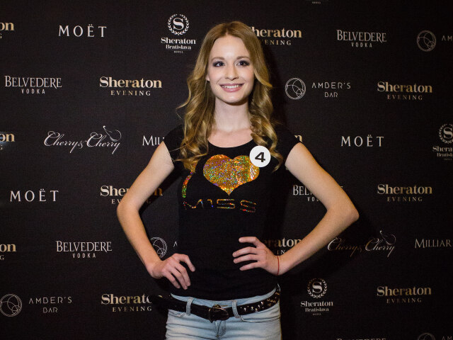 Simona Kollárová