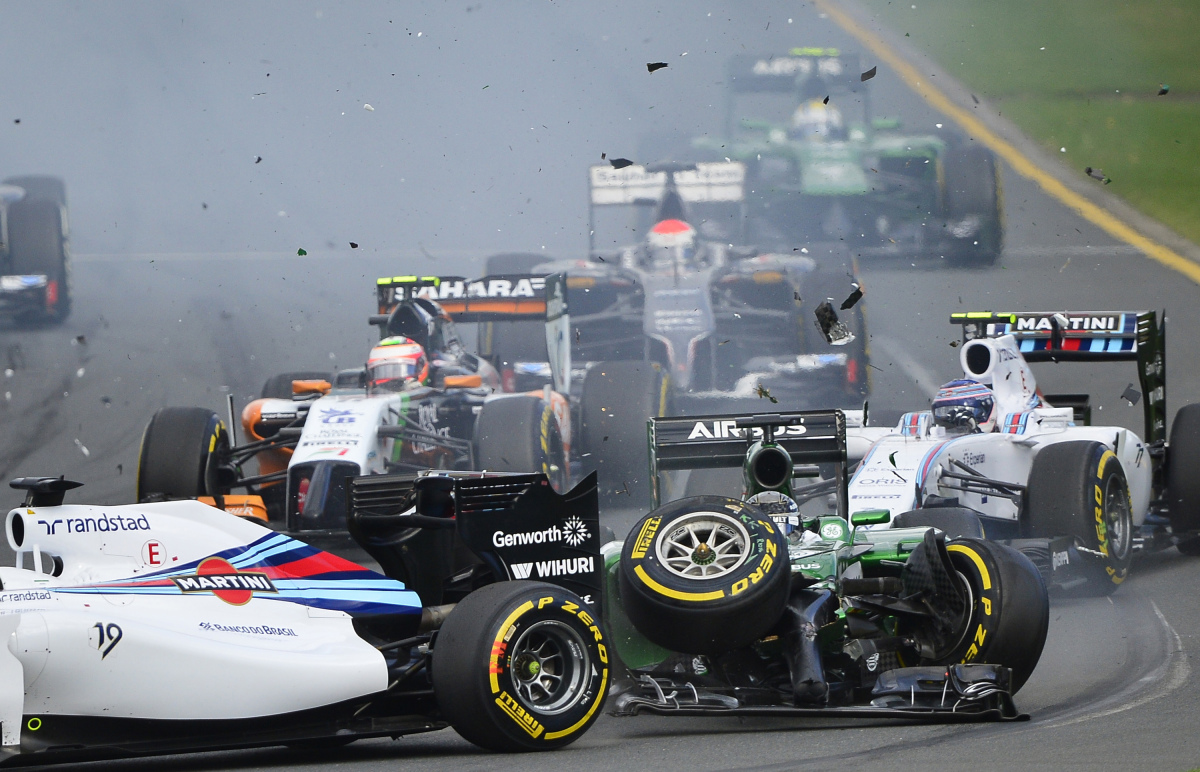 Felipe Massa, Kamui Kobajaši, havária, F1