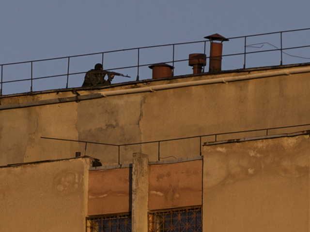 Krym, Simferopol, vojak, ozbrojenec