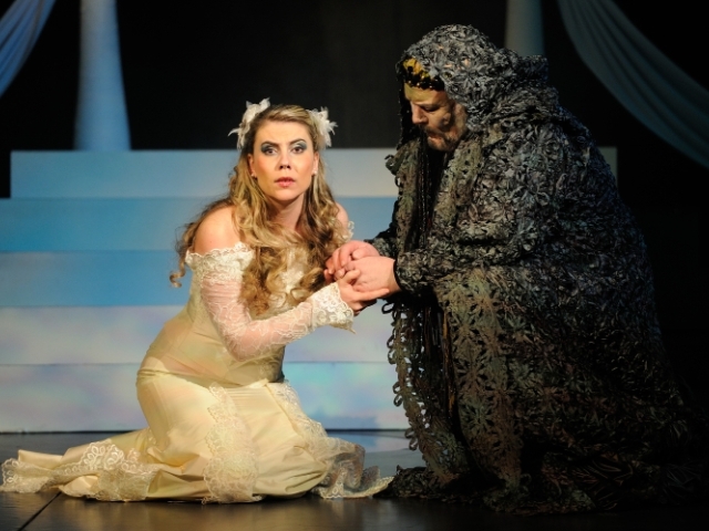 33 rusalka 4x
