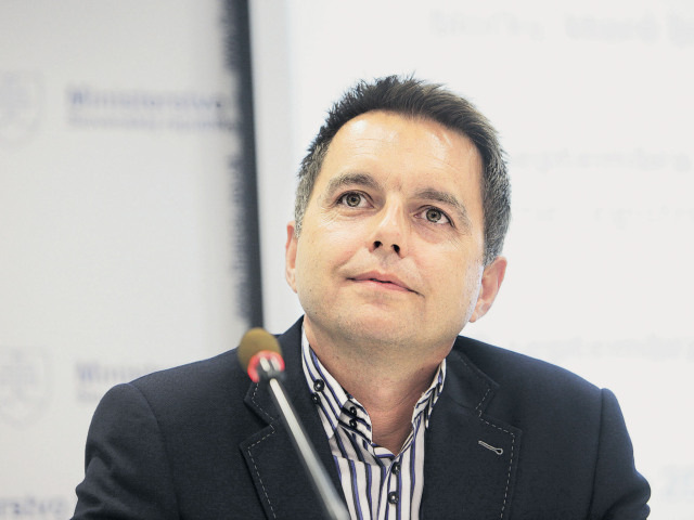 Peter Kažimír