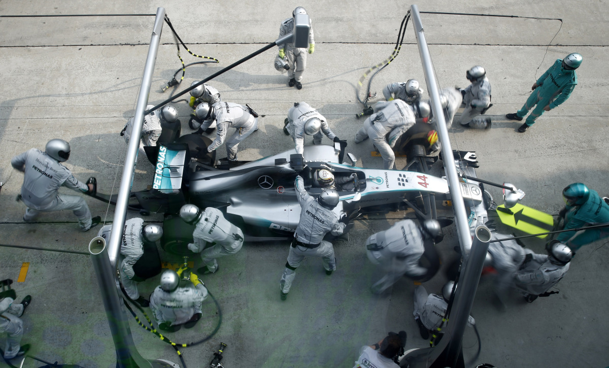 VC Malajzie, Lewis Hamilton, mechanici