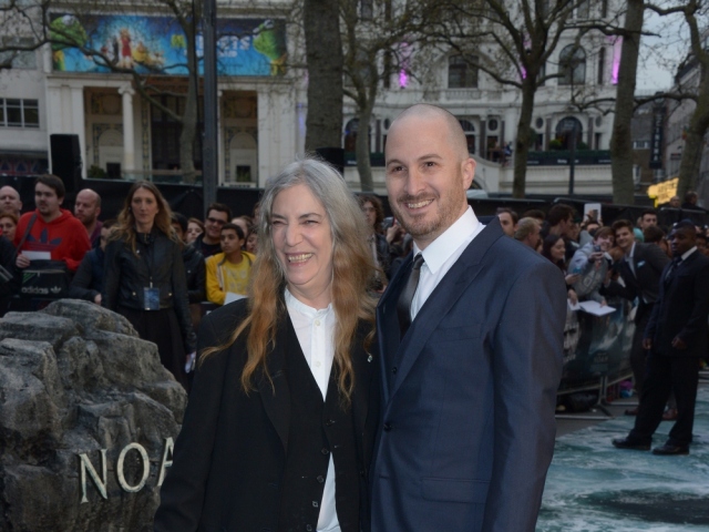 Americká speváčka Patti Smith a režisér Darren Aronofsky.