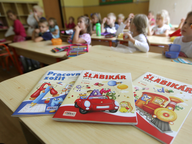 Slabikar, Lipka, skola, prvak, ziak, skolstvo
