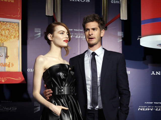 Andrew Garfield  jeho priateľka Emma Stone