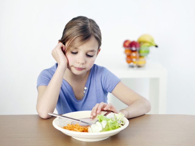 anorexia v mladom veku - odmietanie jedla