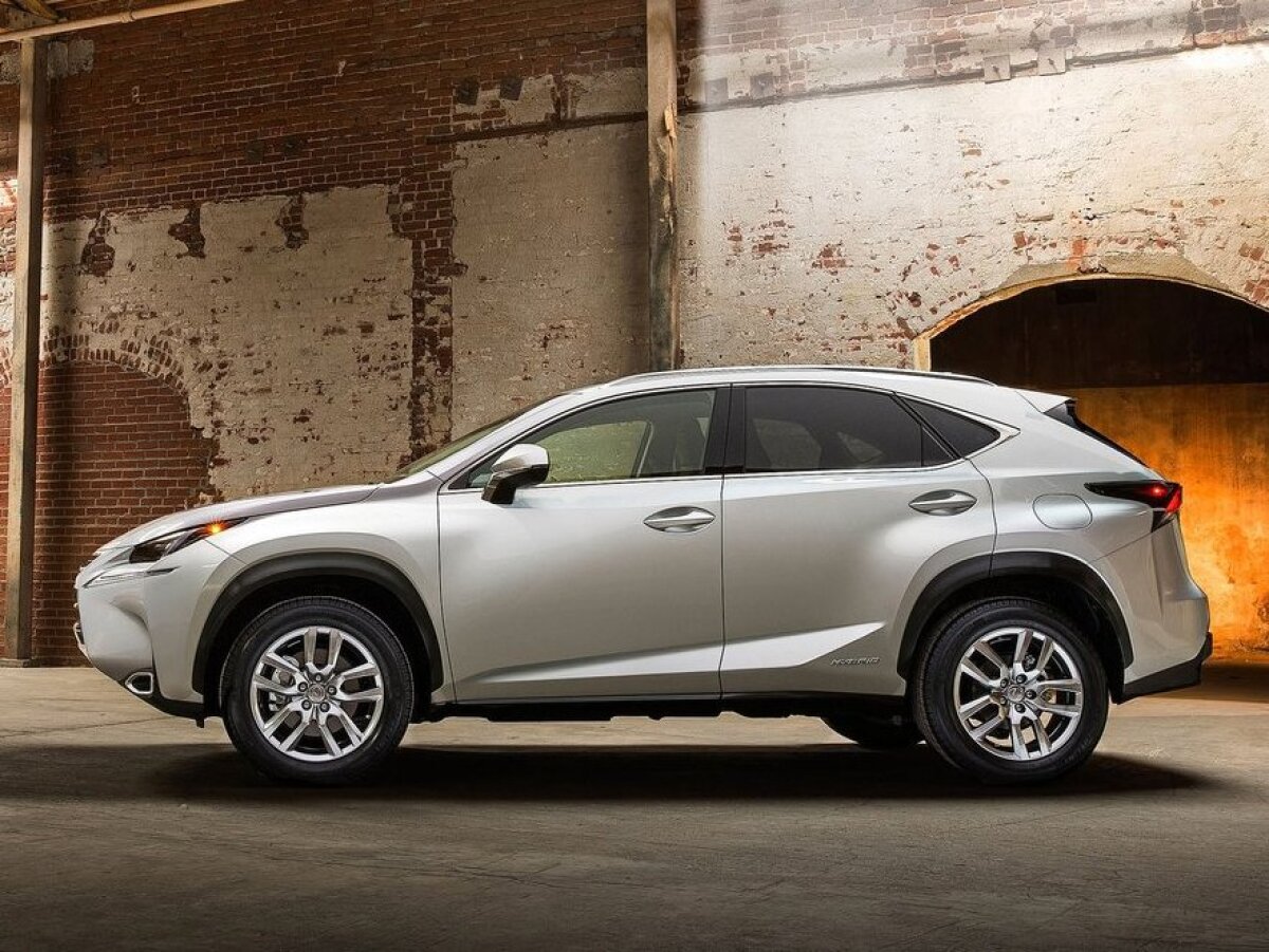 Lexus NX