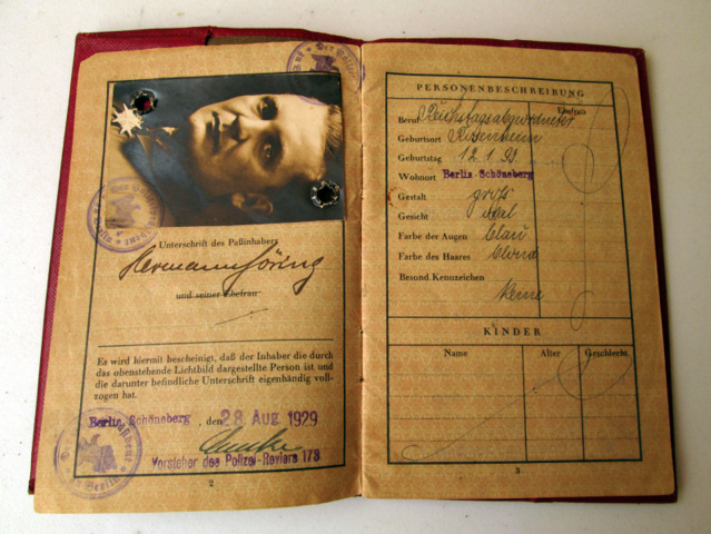 dražba, Francúzsko, Adolf Hitler, Paríž, Hermann Göring