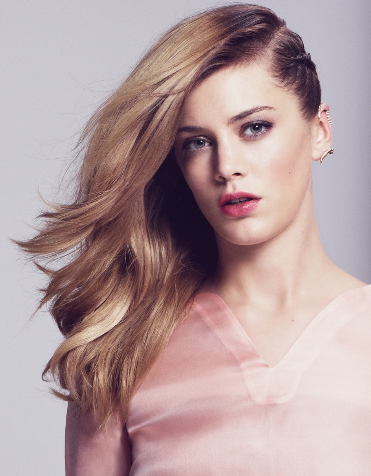 Vlny nabok od Sophie Bauçais pre L´Oreál Professionnel.