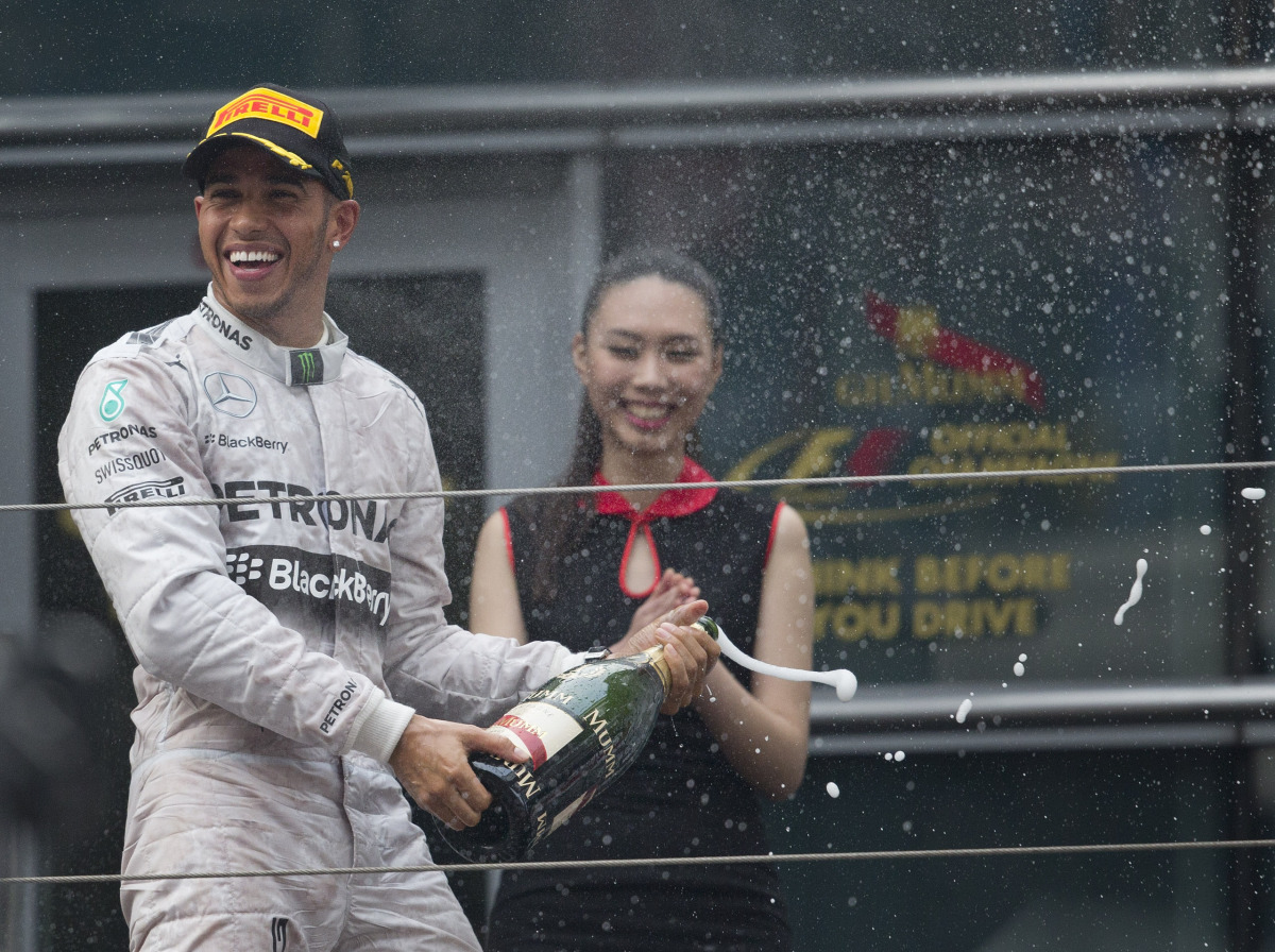 Lewis Hamilton, šampanské