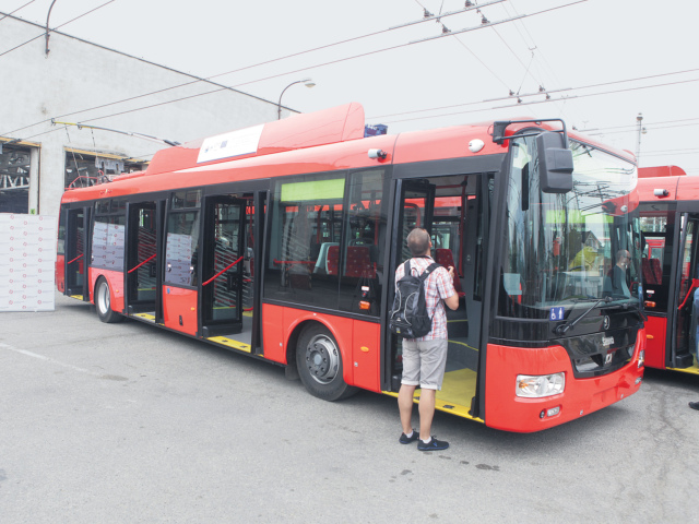 trolejbus, verejná doprava, MHD