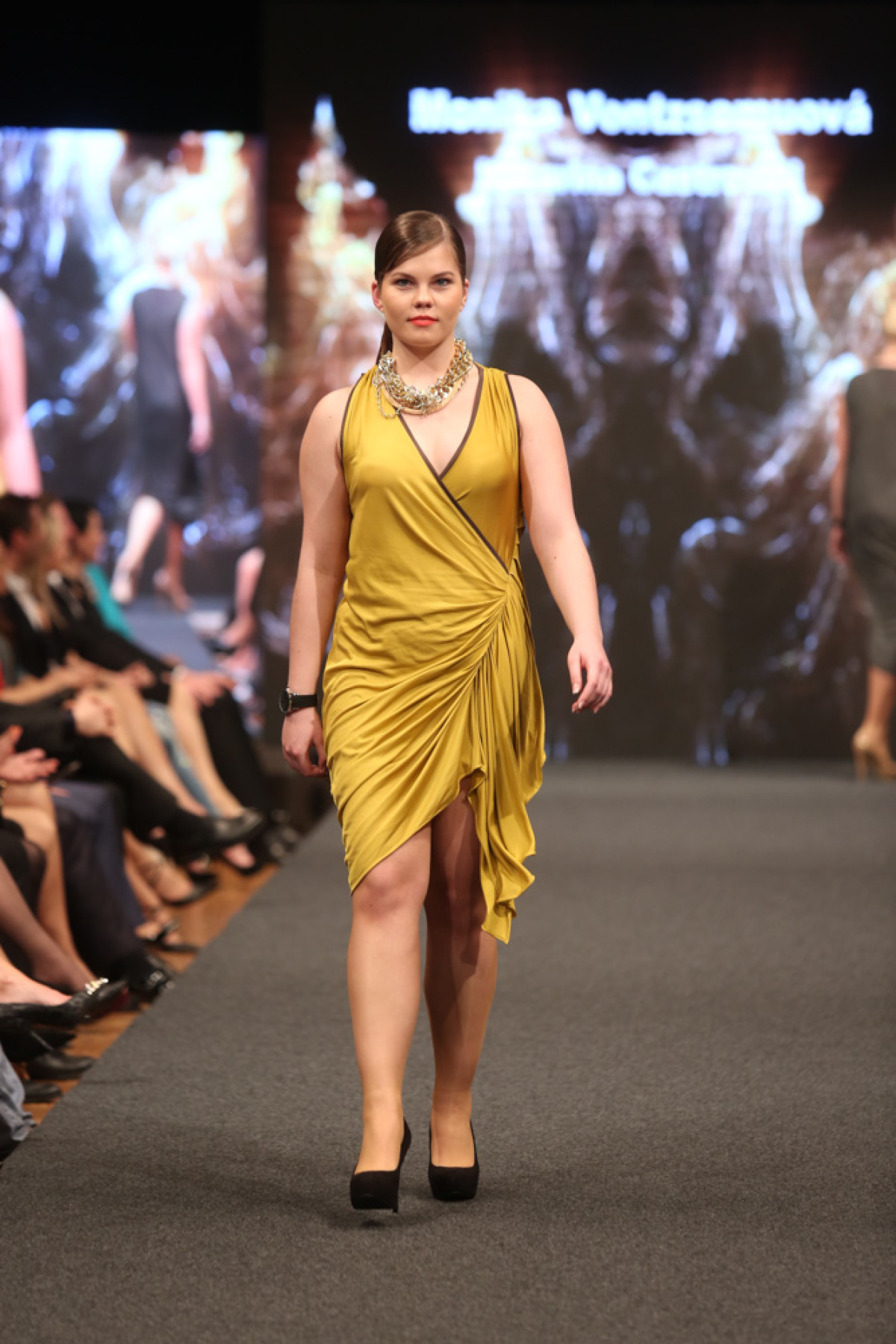 Bratislavské módne dni 2014 - Monika Votzsemuová a Katarína Castrovilli