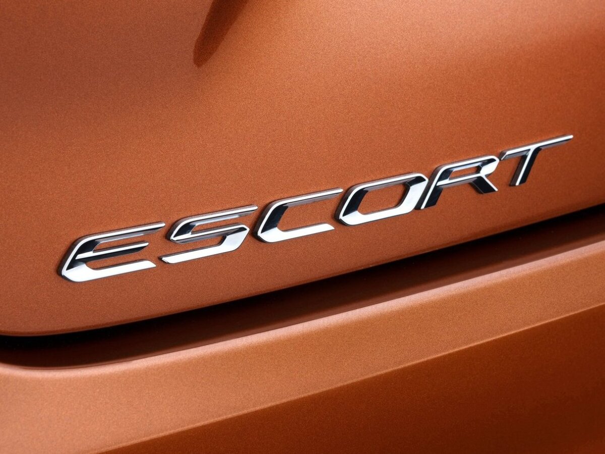 Ford Escort 2015