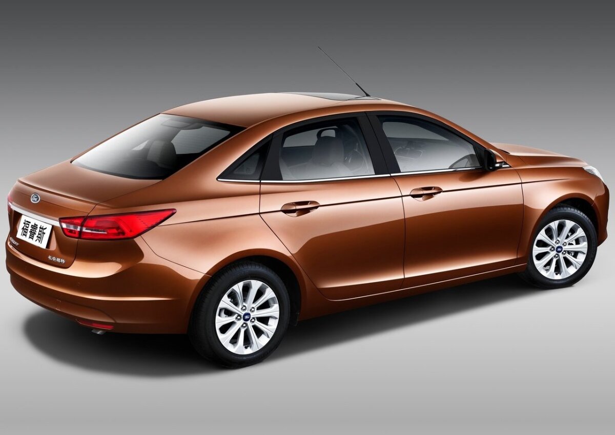 Ford Escort 2015