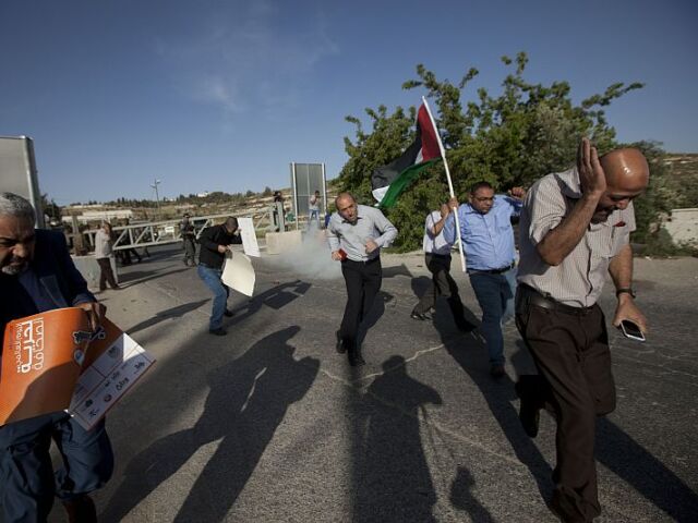 Palestínski novinári, Izrael, granát, Bajt El,