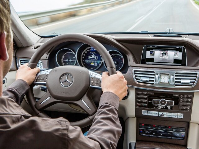 Mercedes-benz E 350 BlueTec 9G-Tronic