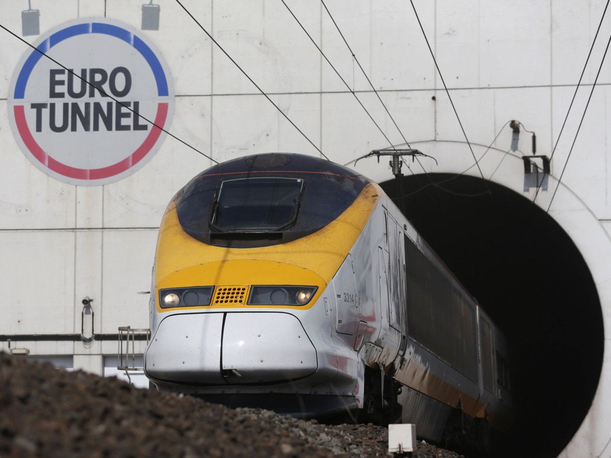 Eurotunel má 20 rokov