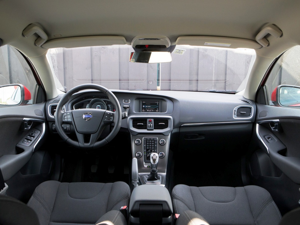 Volvo V40 T2 Edition
