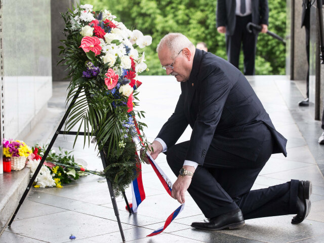 Ivan Gašparovič, prezident, Slavín, kladenie vencov, padlí, 2. svetová vojna,