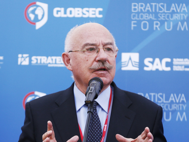 János Martonyi