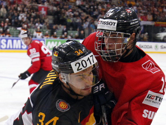 Kevin Fiala, Benedikt Kohl