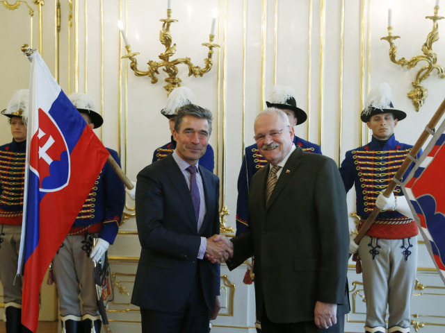 Gašparovič, Rasmussen