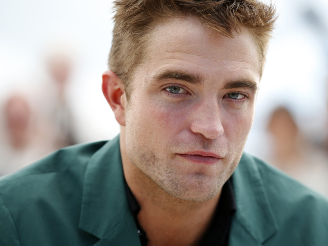 Robert Pattinson 