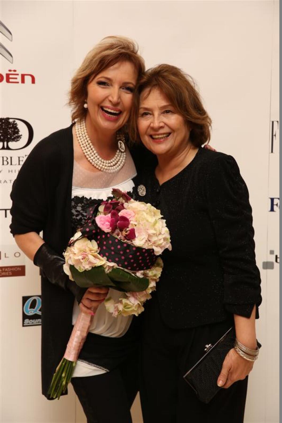 Lýdia Eckhardt,  Emíliou Vášáryová